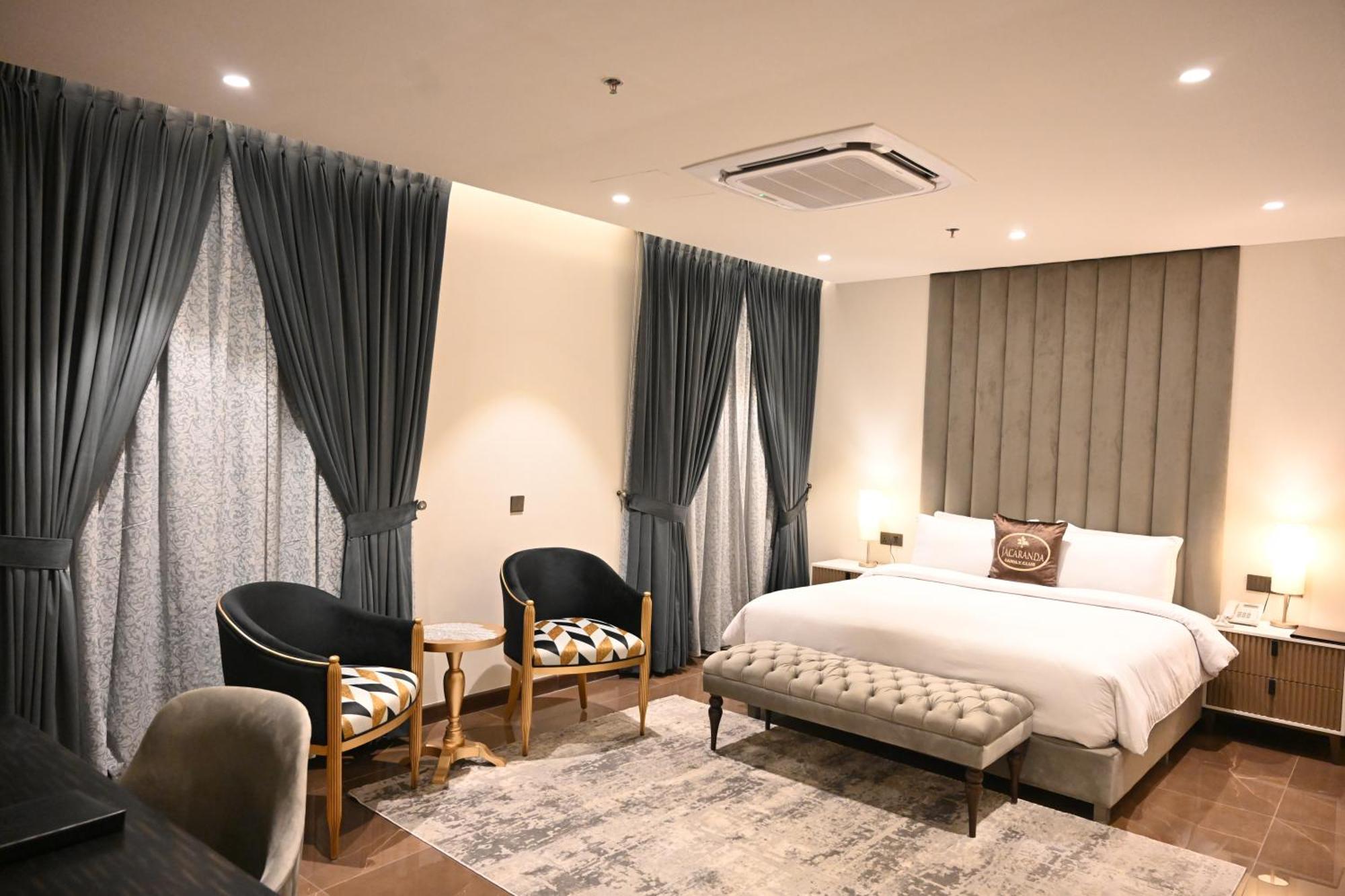 Jacaranda Heights Hotell Islamabad Eksteriør bilde